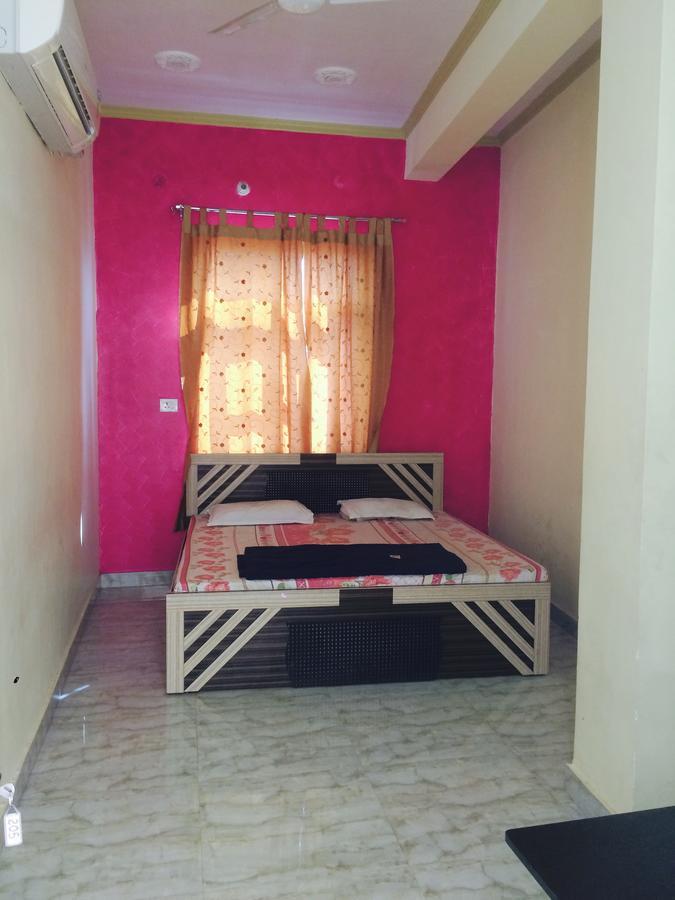 Vinayak Palace Otel Mathura Dış mekan fotoğraf