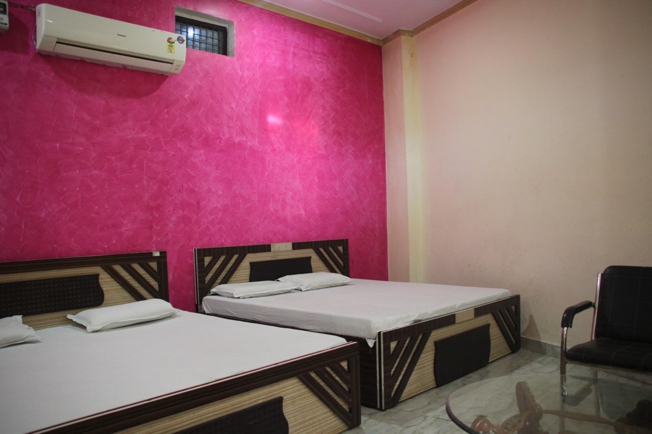 Vinayak Palace Otel Mathura Dış mekan fotoğraf
